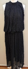 Charger l'image dans la galerie, Robe dentelle noire