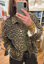 Charger l'image dans la galerie, Veste Anne Léopard
