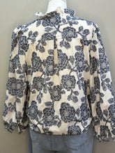 Charger l'image dans la galerie, Chemise Romane marine
