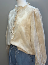 Charger l'image dans la galerie, Chemise Romane beige
