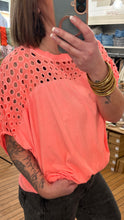 Charger l'image dans la galerie, T-Shirt Louis Corail
