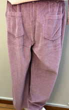 Charger l'image dans la galerie, Pantalon velours violet
