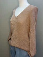 Charger l'image dans la galerie, Pull maille irisé gold rose
