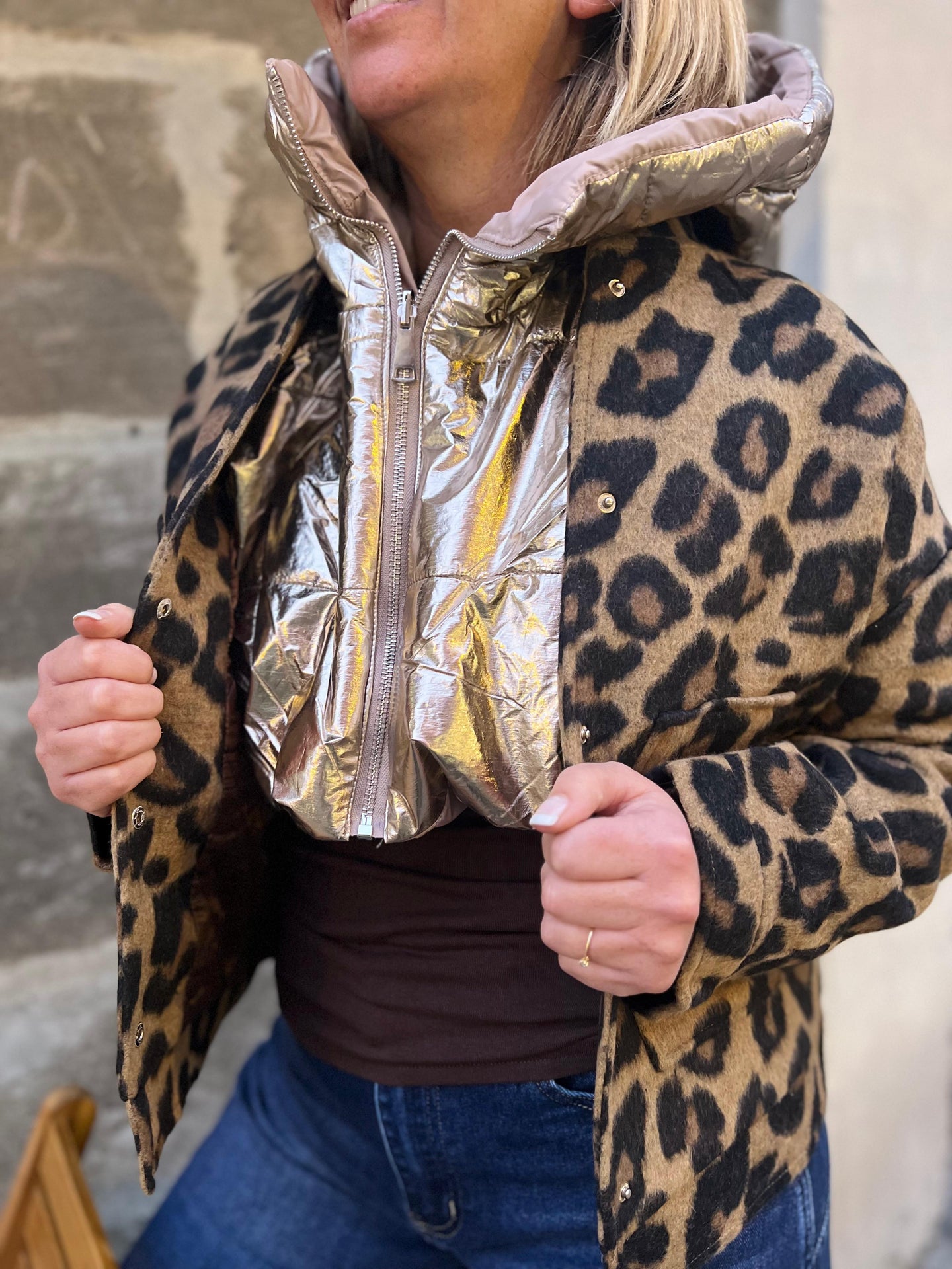 Sous manteau avec capuche