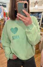 Charger l'image dans la galerie, Sweat Amor vert
