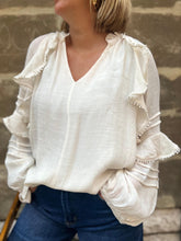 Charger l&#39;image dans la galerie, Blouse froufrou Écru
