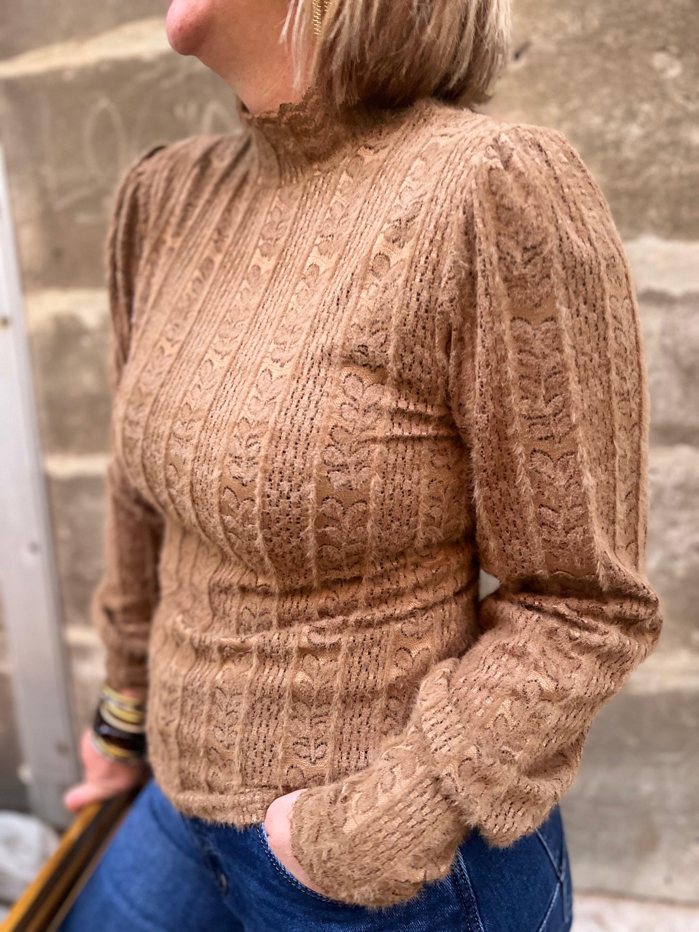 Haut dentelle Pierre