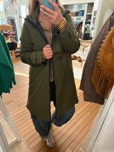 Charger l&#39;image dans la galerie, Imperméable IDÉAL Kaki

